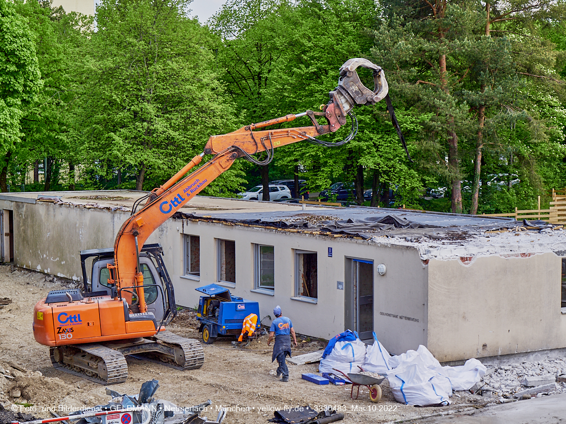 10.05.2022 - Baustelle am Haus für Kinder in Neuperlach